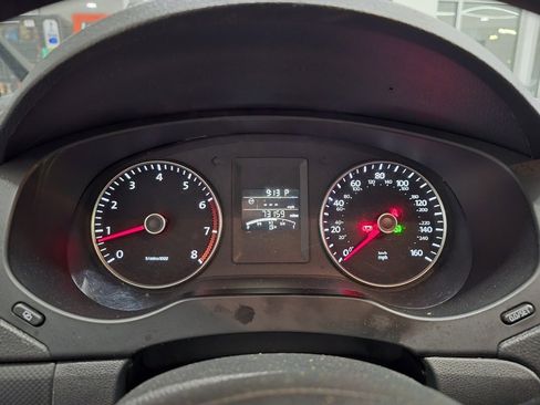 Used 2012 Volkswagen Jetta SEL image 19