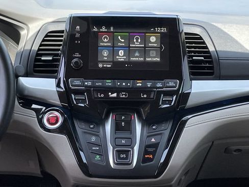 Certified 2024 Honda Odyssey Touring image 16