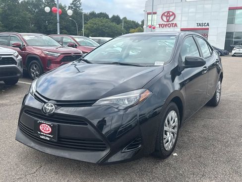 Used 2017 Toyota Corolla LE image 7