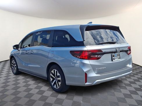Used 2025 Honda Odyssey EX-L image 5