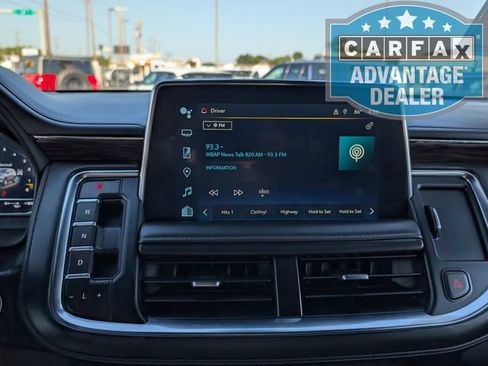 Used 2023 Chevrolet Tahoe Z71 w/ Luxury Package AWD/4WD image 8