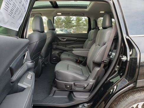 New 2026 Subaru Ascent Limited image 8