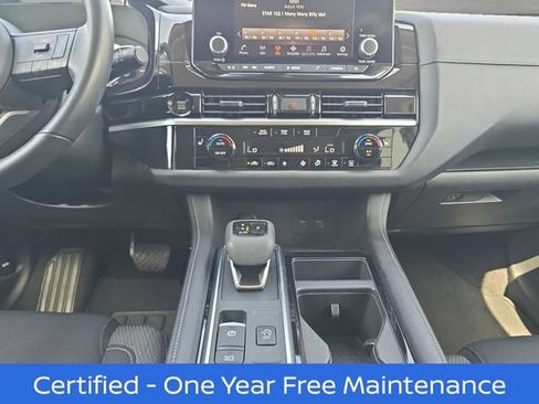 Certified 2025 Nissan Pathfinder SV AWD/4WD image 3