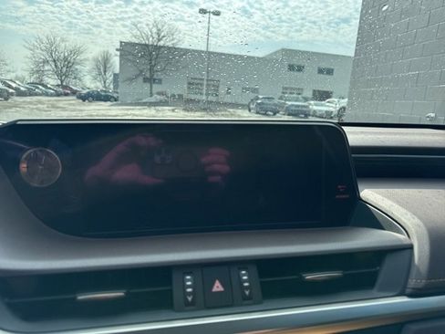 Used 2019 Lexus ES 350 w/ Accessory Package 2 image 30