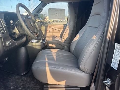 New 2025 Chevrolet Express 2500 w/ Driver Convenience Package RWD image 17