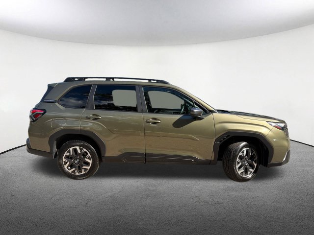 Used 2026 Subaru Forester Premium AWD/4WD image 24
