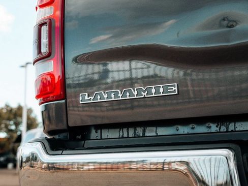 Used 2020 RAM 2500 Laramie AWD/4WD image 16
