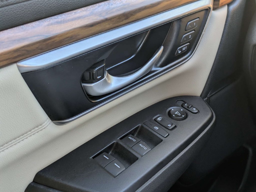 Used 2021 Honda CR-V EX-L image 26