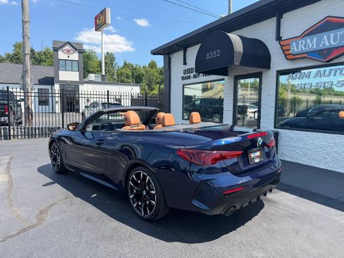 Used 2025 BMW 430i Convertible w/ M Sport Package RWD image 3