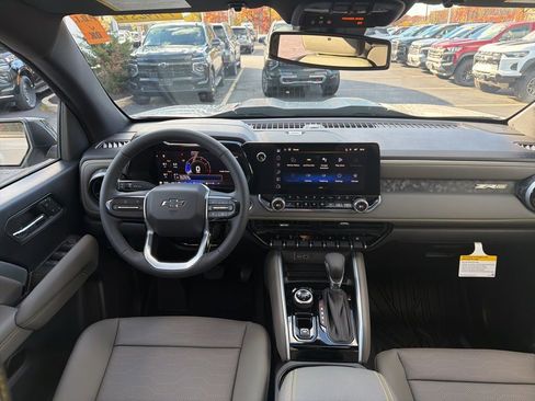 New 2026 Chevrolet Colorado ZR2 w/ Technology Package image 35