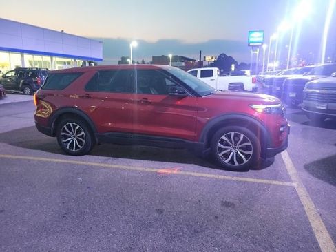 Used 2021 Ford Explorer ST w/ Equipment Group 401A AWD/4WD image 4
