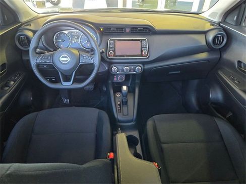 Used 2025 Nissan Kicks Play S image 19