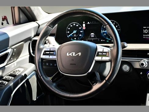Used 2024 Kia Telluride SX Prestige X-Line AWD/4WD image 18
