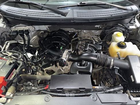 Used 2014 Ford F150 XL w/ Power Equipment Group image 4