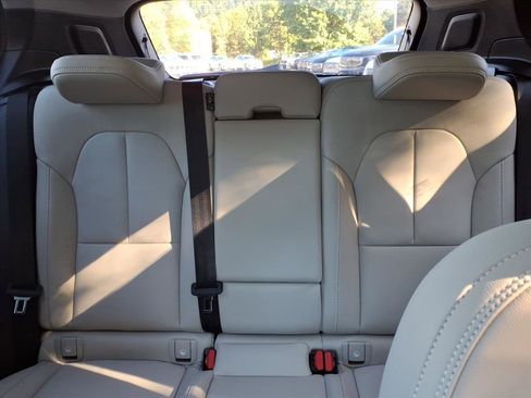 New 2026 Volvo XC40 B4 Plus w/ Climate Package image 15