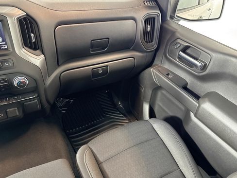 Used 2023 Chevrolet Silverado 1500 Custom RWD image 21