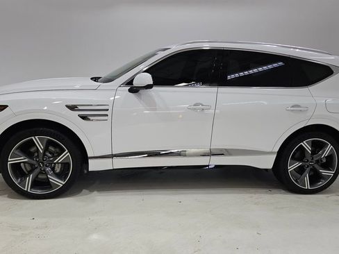 Used 2025 Genesis GV80 2.5T Prestige image 9