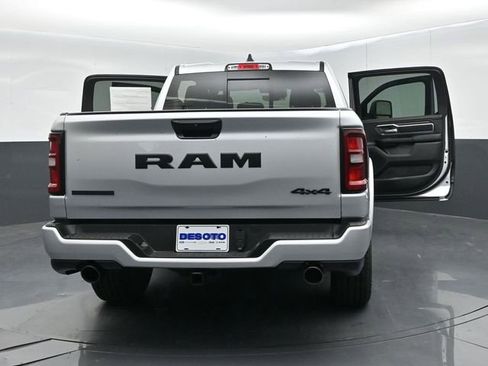 New 2026 RAM 1500 4x4 Crew Cab image 62