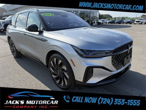 Used 2024 Lincoln Nautilus Reserve w/ Equipment Group 202A image 1