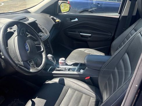 Used 2018 Ford Escape SEL AWD/4WD image 9