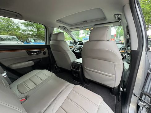 Used 2018 Honda CR-V Touring image 17