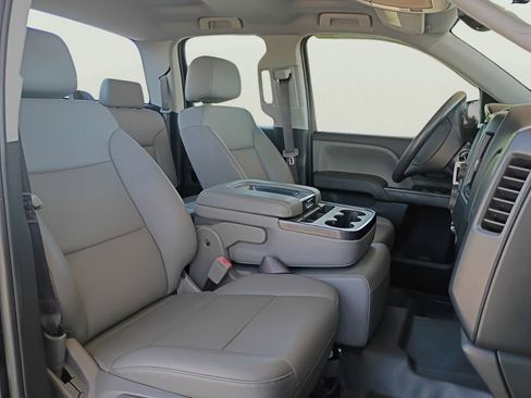 Used 2017 Chevrolet Silverado 1500 W/T image 26