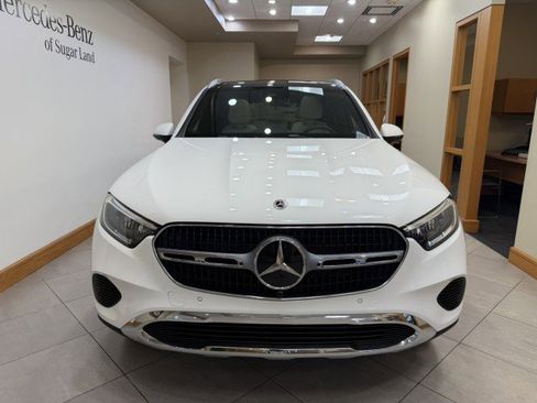 Certified 2026 Mercedes-Benz GLC 300 4MATIC image 2