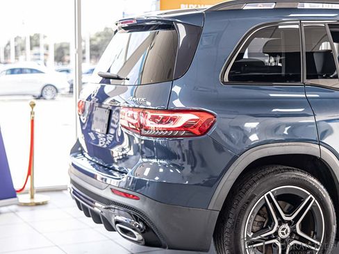 Used 2021 Mercedes-Benz GLB 250 4MATIC image 16