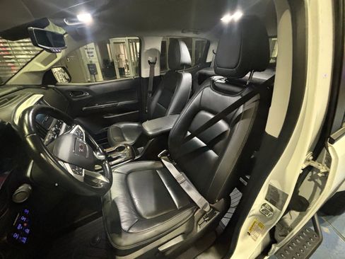 Used 2021 GMC Canyon Elevation w/ High Elevation Package image 16