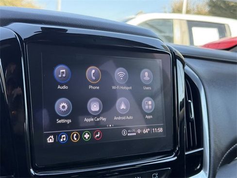 Used 2023 Chevrolet Traverse LT image 19