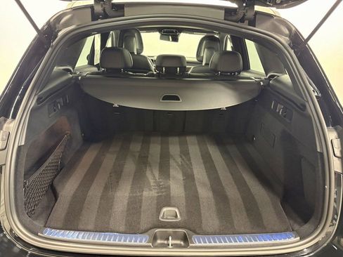 Used 2025 Mercedes-Benz GLC 350e 4MATIC w/ AMG Line image 34