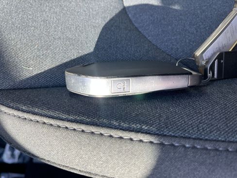 Used 2025 Kia K4 LXS image 21