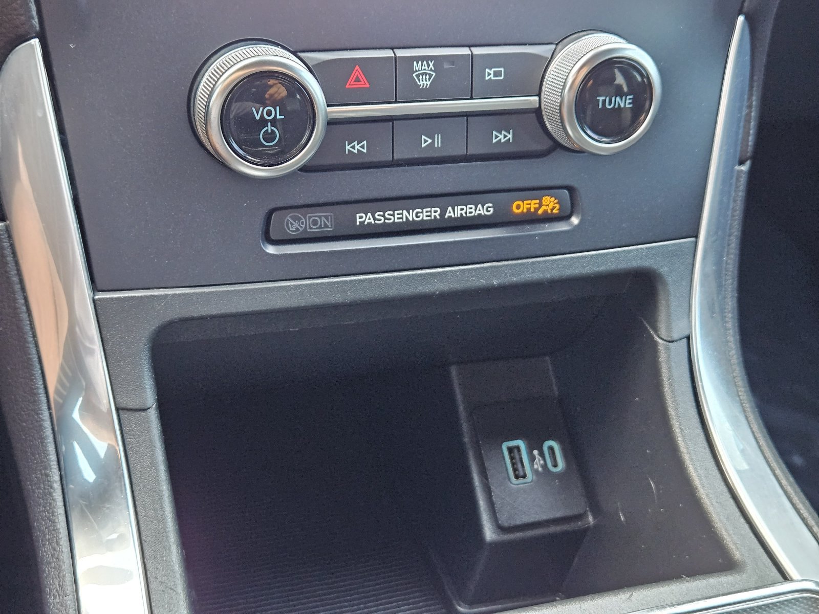 Used 2023 Ford Edge ST AWD/4WD image 21