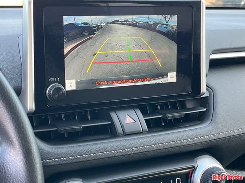 Certified 2025 Toyota RAV4 XLE AWD/4WD image 29