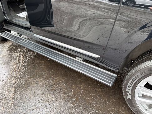 Certified 2022 GMC Yukon XL Denali w/ Denali Premium Package image 25