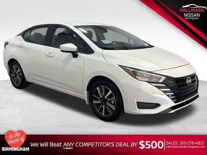 New 2025 Nissan Versa SV w/ Trunk Package