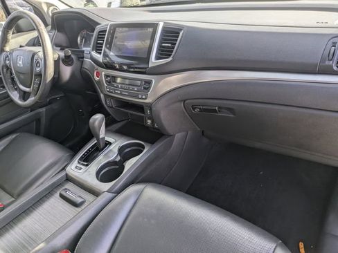 Used 2019 Honda Ridgeline RTL-T image 29