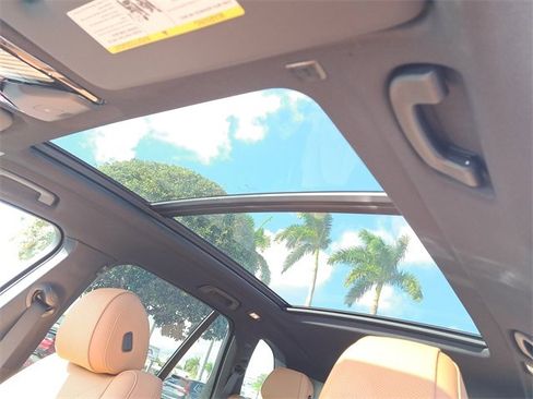 Used 2023 BMW X5 xDrive40i w/ M Sport Package image 20