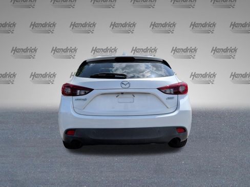 Used 2015 MAZDA MAZDA3 i Touring w/ Technology Package FWD image 8