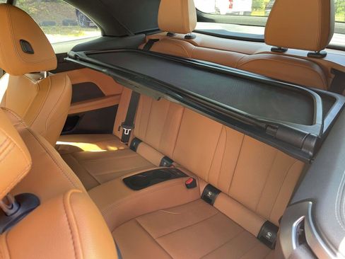 Used 2023 BMW 430i Convertible w/ M Sport Package RWD image 3
