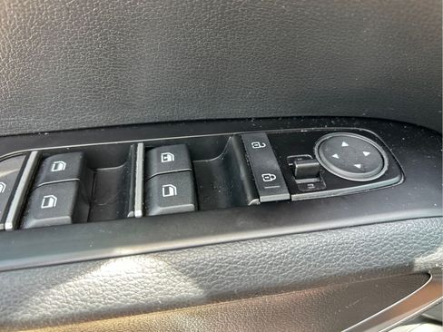 Used 2021 Kia Soul S FWD image 24