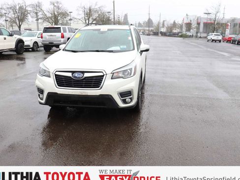 Used 2019 Subaru Forester Limited image 1