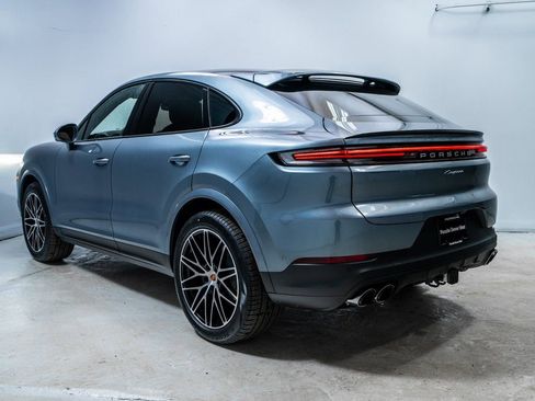 New 2026 Porsche Cayenne Coupe AWD/4WD image 3