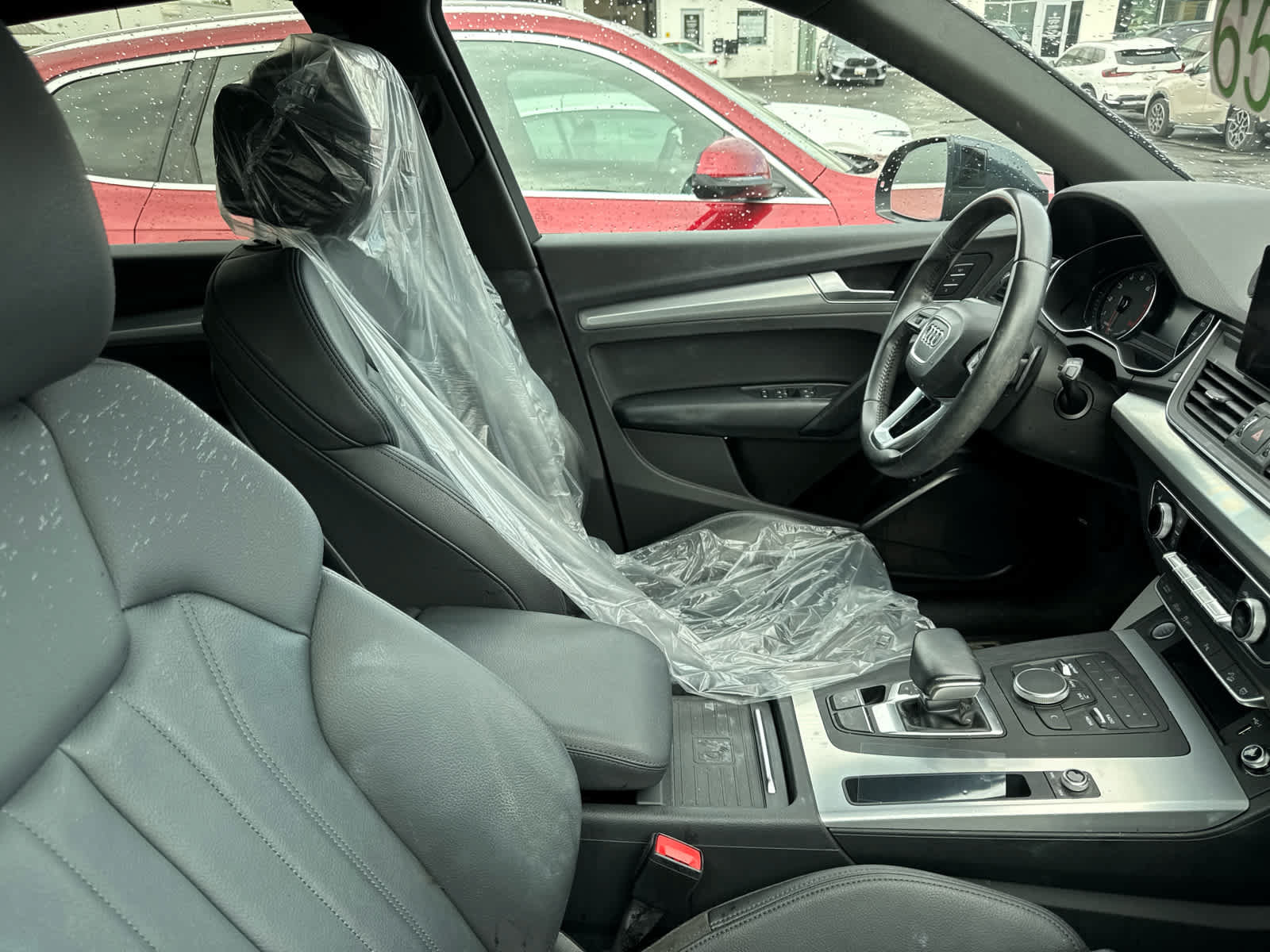 Used 2020 Audi Q5 2.0T Premium w/ Titanium Sport Package AWD/4WD image 9