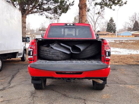 Used 2022 RAM 2500 Laramie w/ Night Edition image 10