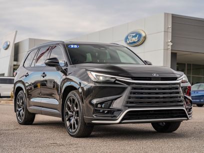 Used 2025 Lexus TX 500h AWD