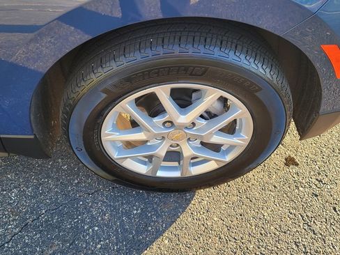 Used 2024 Chevrolet Equinox LT image 15