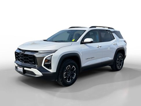 Used 2025 Chevrolet Equinox ACTIV w/ Safety and Technology Package image 1