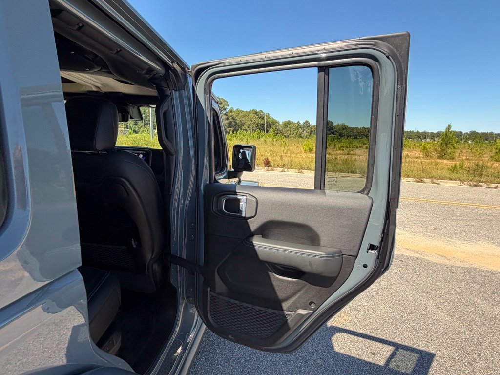 Used 2024 Jeep Wrangler Unlimited Rubicon 4xe AWD/4WD image 55