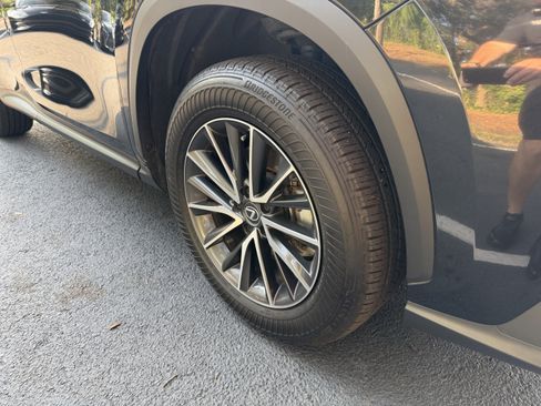 Used 2025 Lexus NX 250 FWD w/ Accessory Package (2T) image 11
